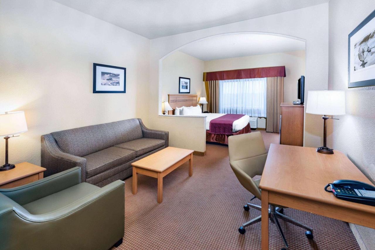 Baymont By Wyndham Cuero Hotel Kültér fotó