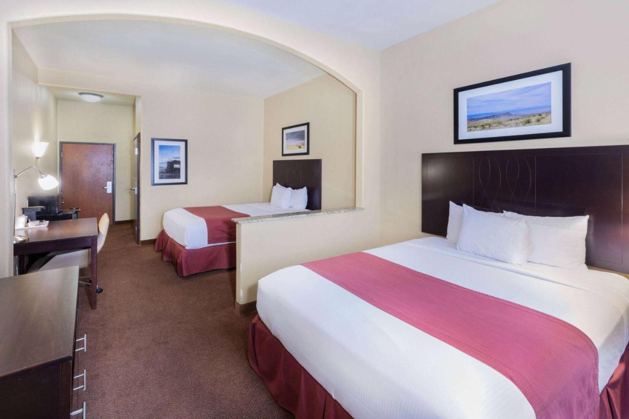 Baymont By Wyndham Cuero Hotel Kültér fotó