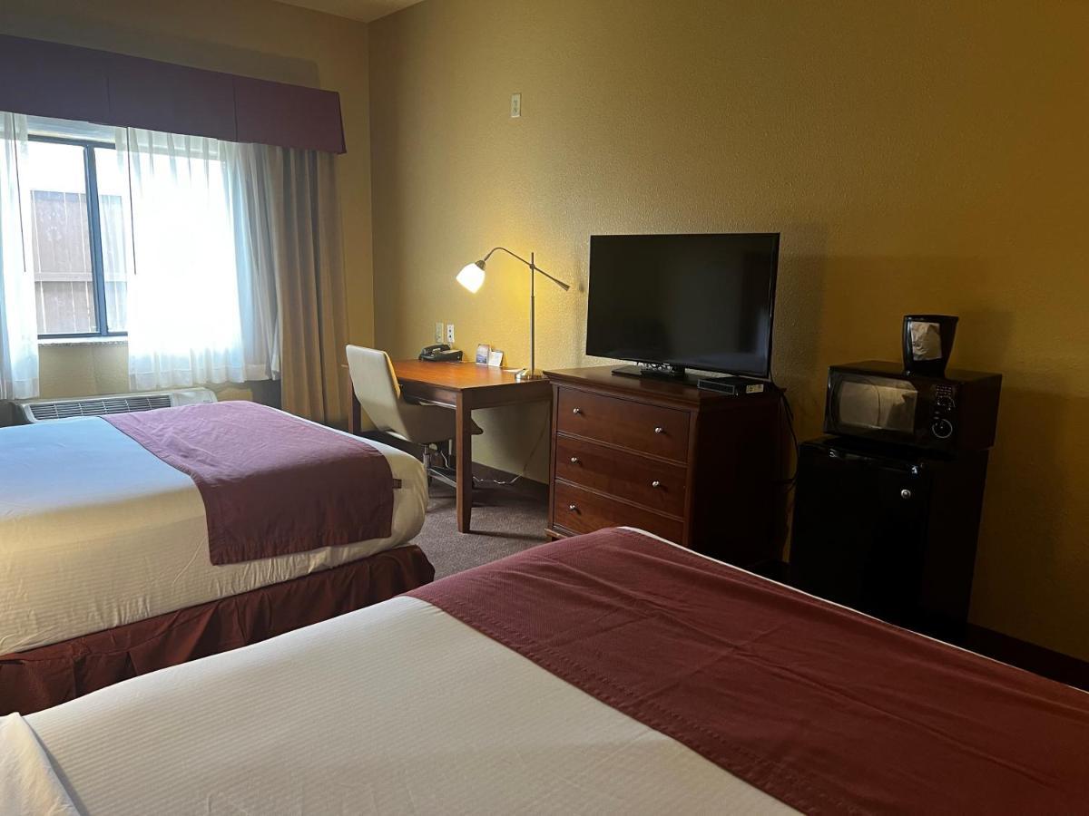 Baymont By Wyndham Cuero Hotel Kültér fotó